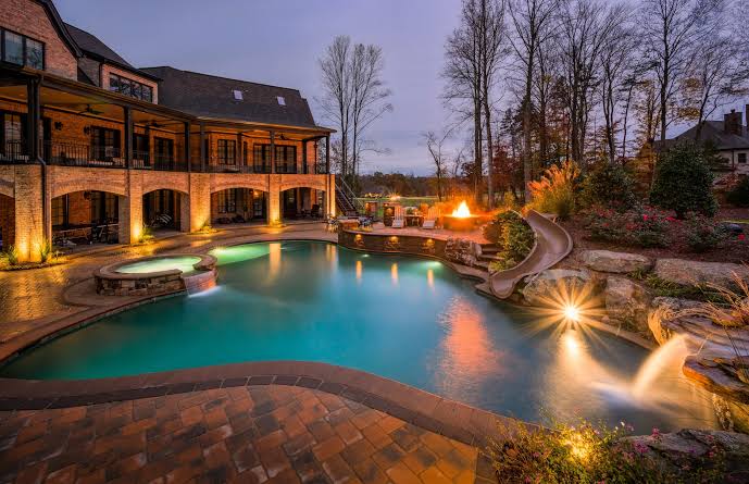 Custom Swimming Pool